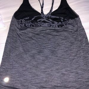 LULULEMON gray top w/ built in sports bra, Size 12